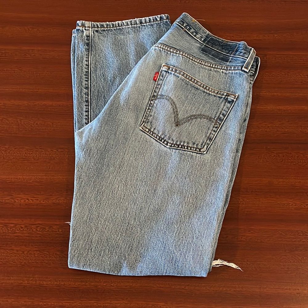 Levi’s - After Party By Nasty Gal